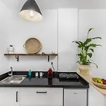 Eora Apartman