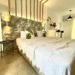 Eora Apartman