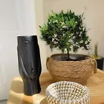 Apartman Eora *